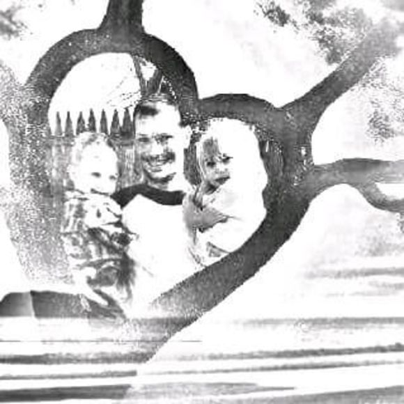 Meet your Posher, Chad - Picture 1 of 1